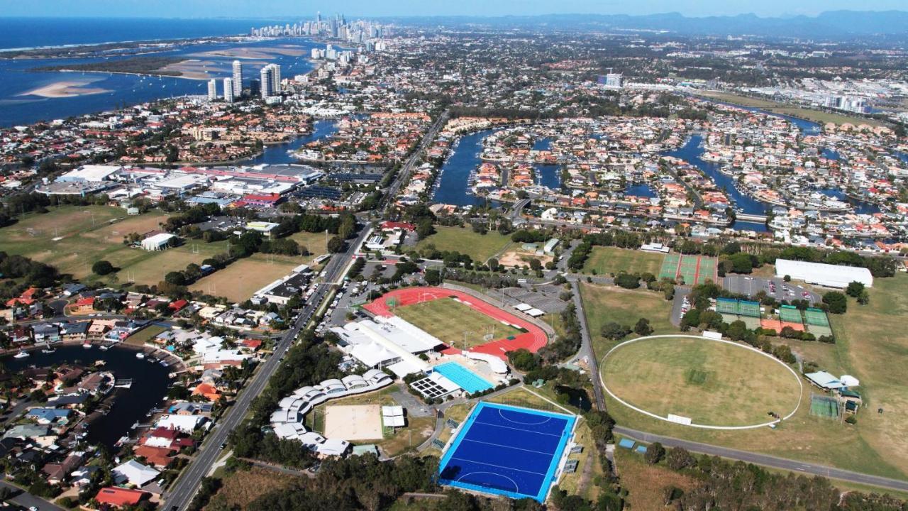 Gold Coast Performance Centre旅舍 外观 照片